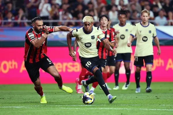 Barca thắng đậm đối thủ FC Seoul với tỷ số ra sao?