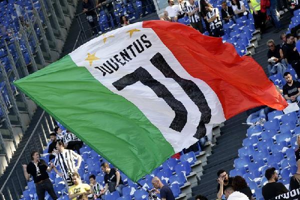 Juventus lao đao trước án phạt có thể bị trừ đến 20 điểm
