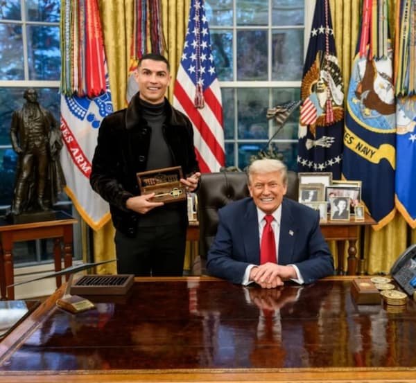 Vì sao Cristiano Ronaldo bị loại khỏi top giá trị cao nhất và poster World Cup?