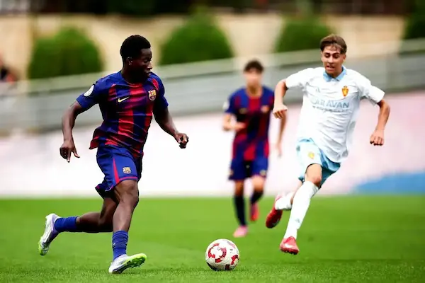 Ebrima Tunkara đã lập kỷ lục gì để soán ngôi Lamine Yamal?