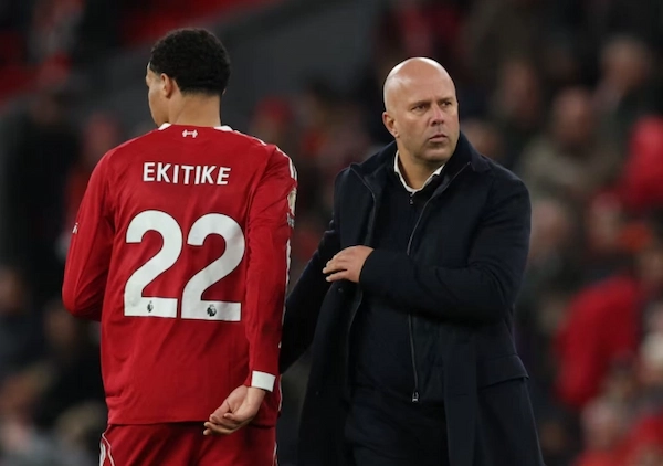 Arne Slot nói gì sau thất bại của Liverpool?