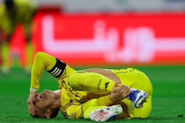 Cristiano Ronaldo rách cơ đùi, chạy đua thời gian trước World Cup 2026